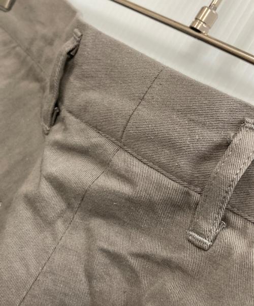 NEIGHBORHOOD（ネイバーフッド）NEIGHBORHOOD (ネイバーフッド) TWO TUCK PANTS グレー サイズ:XLの古着・服飾アイテム