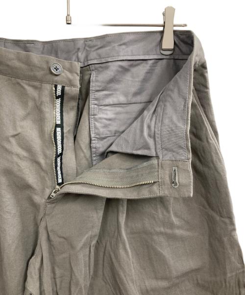 NEIGHBORHOOD（ネイバーフッド）NEIGHBORHOOD (ネイバーフッド) TWO TUCK PANTS グレー サイズ:XLの古着・服飾アイテム
