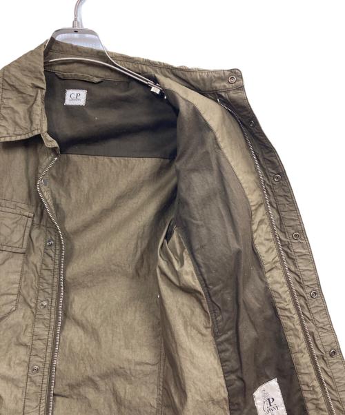 C.P COMPANY（シーピーカンパニー）C.P COMPANY (シーピーカンパニー) ナイロンジップアップジャケット オリーブ サイズ:44の古着・服飾アイテム