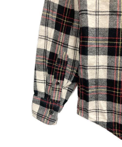 SUPREME（シュプリーム）Supreme (シュプリーム) フランネルシャツ ブラック サイズ:Mの古着・服飾アイテム