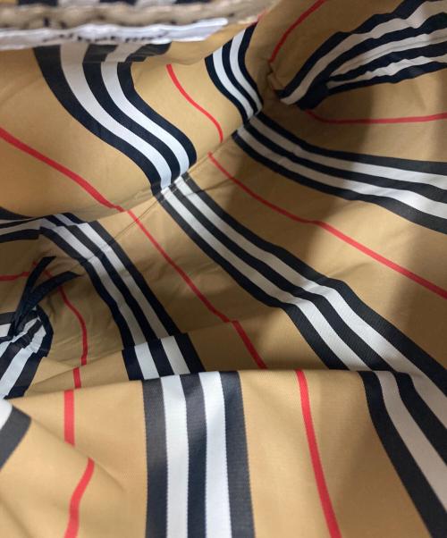 BURBERRY（バーバリー）BURBERRY (バーバリー) キングダム ナイロン フラット トゥウェイ トートバッグ ブラックの古着・服飾アイテム