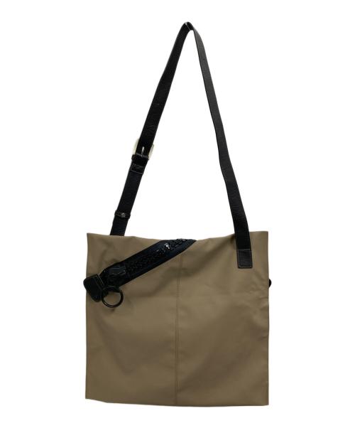 kawa-kawa（カワカワ）kawa-kawa (カワカワ) DROIT BELLO (ドロイトベロ) ビックジップショルダーバッグ ベージュの古着・服飾アイテム