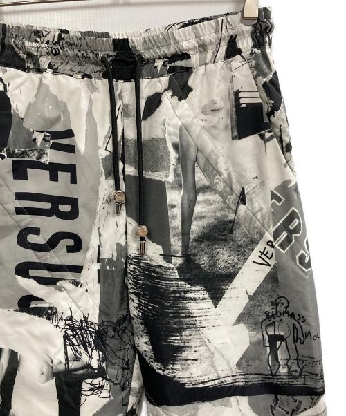 VERSUS（ヴェルサス）VERSUS (ヴェルサス) ナイロンパンツ ホワイト サイズ:46の古着・服飾アイテム