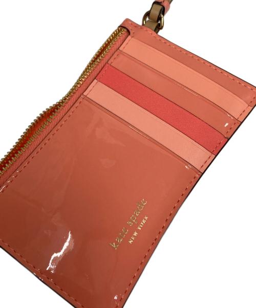 Kate Spade（ケイトスペード）Kate Spade (ケイトスペード) スナックタイム パテントキーフォブコインケース ピンクの古着・服飾アイテム