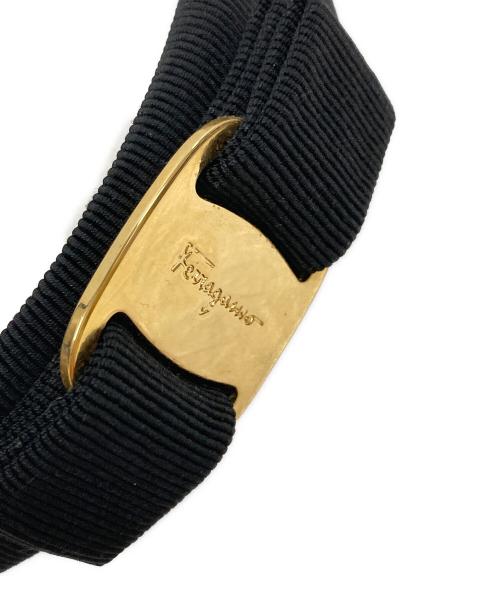 Salvatore Ferragamo（サルヴァトーレ フェラガモ）Salvatore Ferragamo (サルヴァトーレ フェラガモ) ヴァラリボンカチューシャ ブラックの古着・服飾アイテム