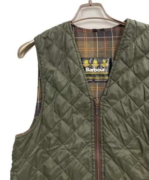 Barbour（バブアー）Barbour (バブアー) QUILTED WAISTCOAT ZIP-IN LINER VEST オリーブ サイズ:記載なし（実寸サイズを参照ください）の古着・服飾アイテム