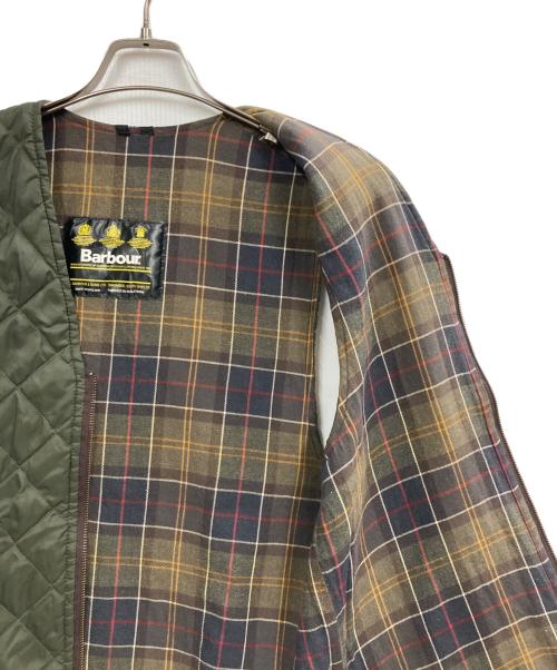 Barbour（バブアー）Barbour (バブアー) QUILTED WAISTCOAT ZIP-IN LINER VEST オリーブ サイズ:記載なし（実寸サイズを参照ください）の古着・服飾アイテム