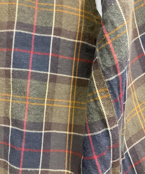 Barbour（バブアー）Barbour (バブアー) QUILTED WAISTCOAT ZIP-IN LINER VEST オリーブ サイズ:記載なし（実寸サイズを参照ください）の古着・服飾アイテム