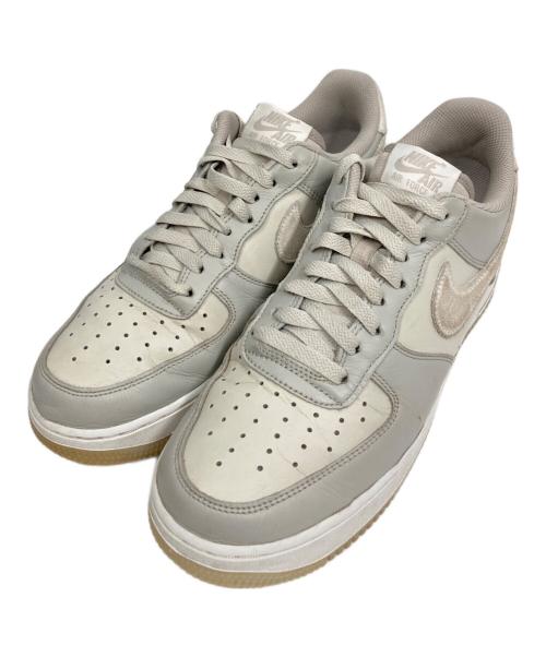 NIKE（ナイキ）NIKE (ナイキ) AIR FORCE 1 '07 LV8 / エアフォース1 グレー サイズ:26.5の古着・服飾アイテム