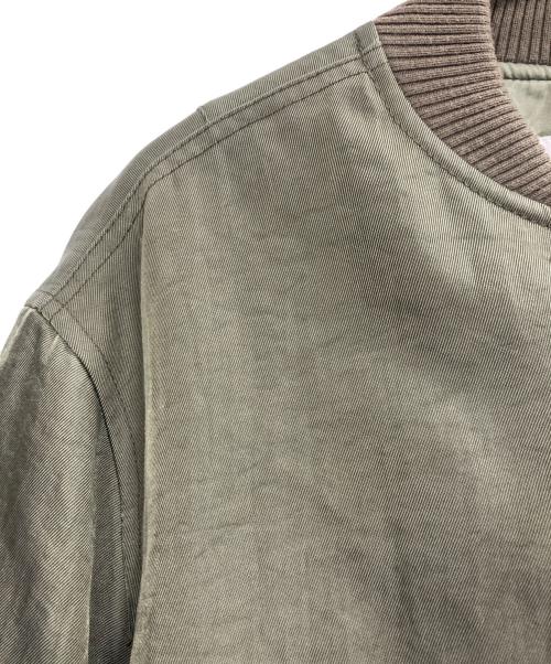 uncrave（アンクレイヴ）uncrave (アンクレイヴ) グロッシー パディング ブルゾン カーキ サイズ:1の古着・服飾アイテム