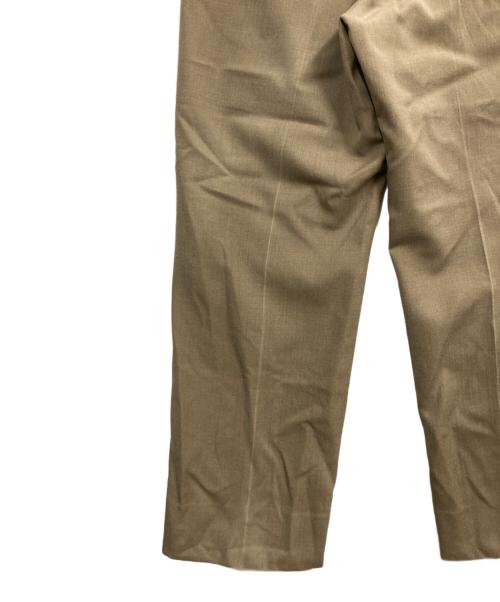 YLEVE（イレーヴ）YLEVE (イレーヴ) VINTAGE PIGMENTDYE WOOL TACK TROUSERS ベージュ サイズ:3の古着・服飾アイテム
