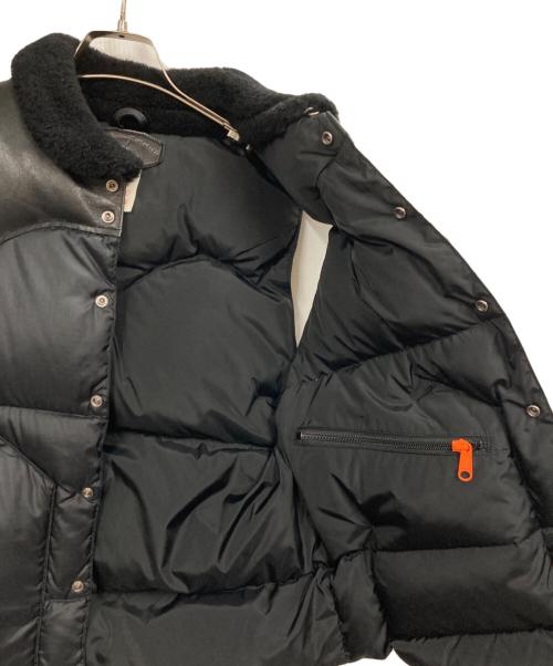 RockyMountainFeatherBed（ロッキーマウンテンフェザーベッド）RockyMountainFeatherBed (ロッキーマウンテンフェザーベッド) BEAMS (ビームス) クリスティダウンベスト ブラック サイズ:38の古着・服飾アイテム