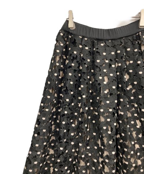 CORCOVADO（コルコバード）CORCOVADO (コルコバード) フラワーカッティングフレアスカート ブラック サイズ:38の古着・服飾アイテム