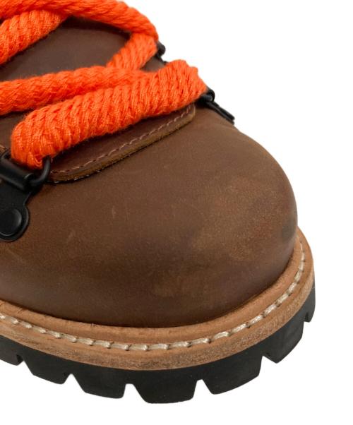 Timberland（ティンバーランド）Timberland (ティンバーランド) Nina Chanel Abney (ニーナ・シャネル・アブニー) 78 Hiker ブラウン サイズ:27.5㎝の古着・服飾アイテム