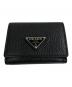 PRADA（プラダ）の古着「ヴィッテロダイノレザー ミニ財布」｜ブラック