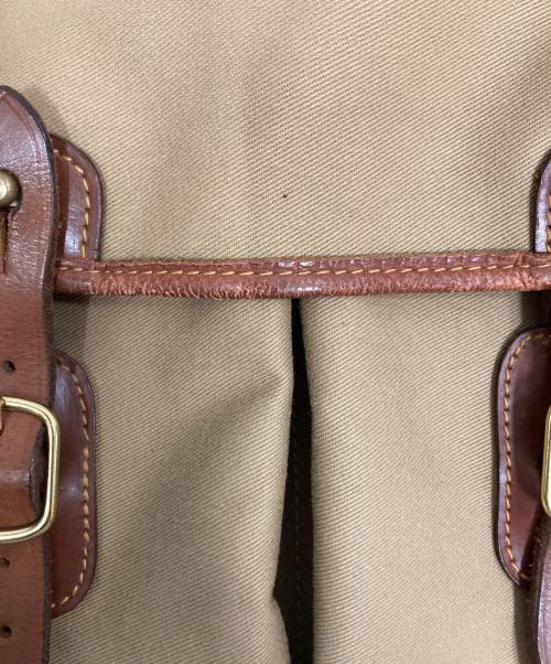 brady（ブレディ）brady (ブレディ) ARIEL TROUT SMALL ベージュの古着・服飾アイテム