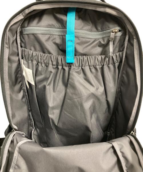 ARC'TERYX（アークテリクス）ARC'TERYX (アークテリクス) MANTIS 16 BACKPACK ブラックの古着・服飾アイテム