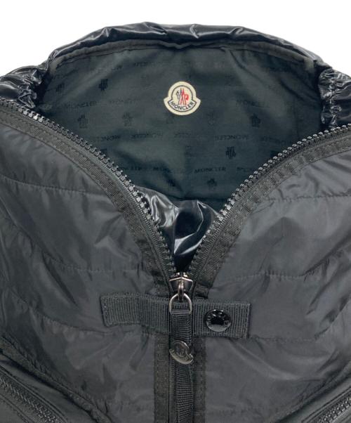 MONCLER（モンクレール）MONCLER (モンクレール) ZAINO ロゴプレートバックパック ブラックの古着・服飾アイテム
