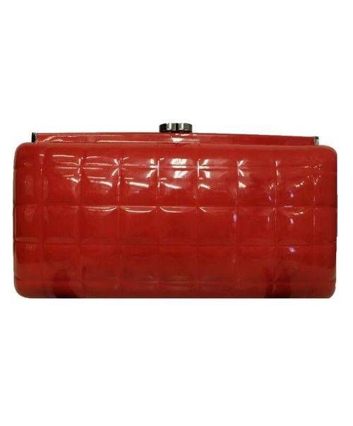 CHANEL（シャネル）CHANEL (シャネル) ココマークエナメルマトラッセクラッチバッグ レッド サイズ:下記参照 11848447の古着・服飾アイテム