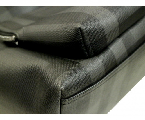 BURBERRY（バーバリー）BURBERRY (バーバリー) ロンドンチェックバックパック ブラック サイズ:下記参照 ABBEYDALEの古着・服飾アイテム