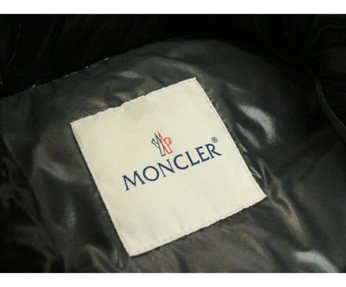 MONCLER（モンクレール）MONCLER (モンクレール) ダウンジャケット ブラック サイズ:S EVEREST 最終型モンクレールジャパンタグの古着・服飾アイテム