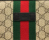 中古・古着 GUCCI (グッチ) GGスプリームフラットメッセンジャーバッグ ベージュ GG 471454 493075：67800円