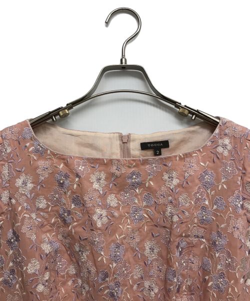 TOCCA（トッカ）TOCCA (トッカ) フラワー刺繍ワンピース ピンク サイズ:2の古着・服飾アイテム