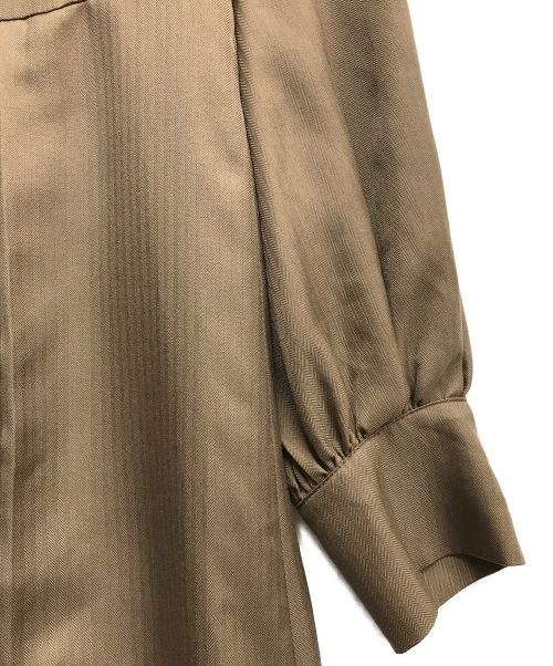 RBS（アールビーエス）RBS (アールビーエス) ボックスプリーツ シャツ ワンピース ベージュ サイズ:1 未使用品の古着・服飾アイテム