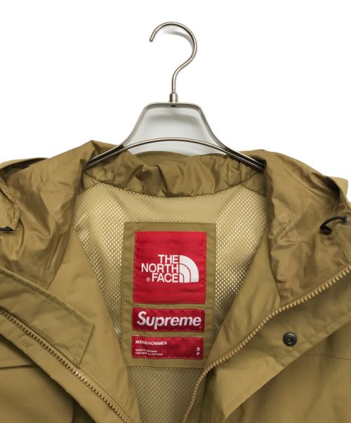 THE NORTH FACE（ザ ノース フェイス）THE NORTH FACE (ザ ノース フェイス) SUPREME (シュプリーム) カーゴジャケット ベージュ サイズ:Sの古着・服飾アイテム