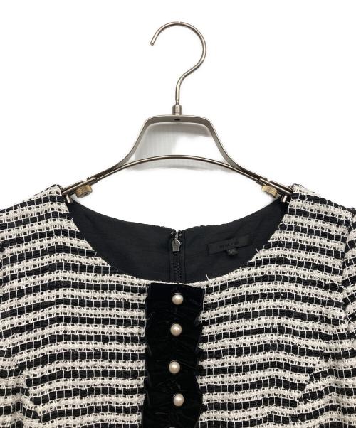 TO BE CHIC（トゥービーシック）TO BE CHIC (トゥービーシック) 半袖ワンピース ブラック サイズ:38の古着・服飾アイテム