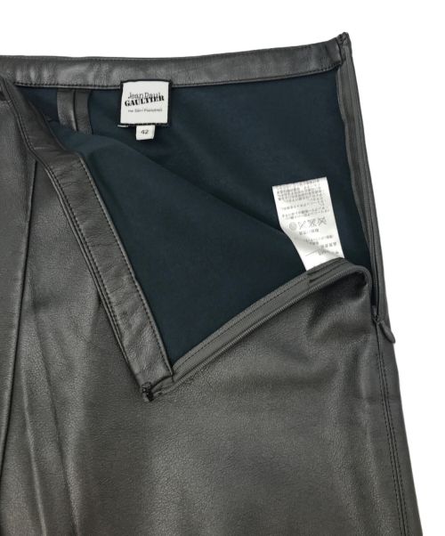 Jean Paul GAULTIER（ジャンポールゴルチェ）Jean Paul GAULTIER (ジャンポールゴルチェ) エコレザーパンツ ブラック サイズ:42の古着・服飾アイテム