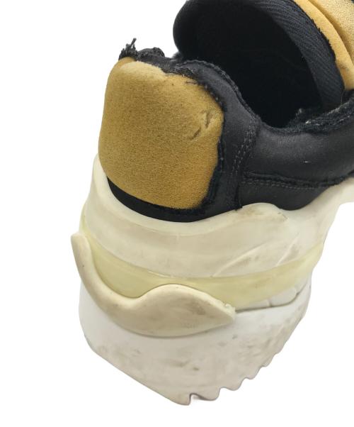 Maison Margiela（メゾンマルジェラ）Maison Margiela (メゾンマルジェラ) ロートップレトロスニーカー ブラック サイズ:35 1/2の古着・服飾アイテム