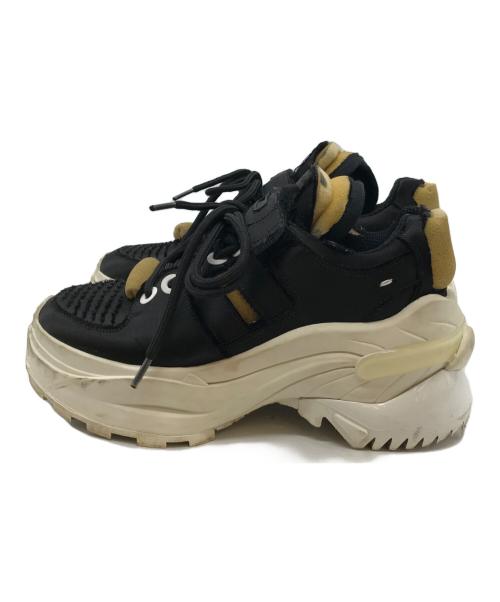Maison Margiela（メゾンマルジェラ）Maison Margiela (メゾンマルジェラ) ロートップレトロスニーカー ブラック サイズ:35 1/2の古着・服飾アイテム