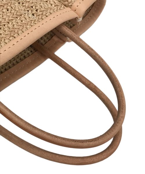 amiacalva（アミアカルヴァ）amiacalva (アミアカルヴァ) GRASSY TOTE ベージュの古着・服飾アイテム