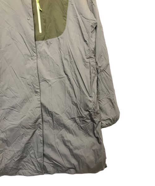 ARC'TERYX（アークテリクス）ARC'TERYX (アークテリクス) ATREL HOODED SHACKET カーキ サイズ:Lの古着・服飾アイテム