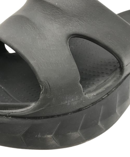 GIVENCHY（ジバンシィ）GIVENCHY (ジバンシィ) マシュマロフラットサンダル ブラック サイズ:40の古着・服飾アイテム