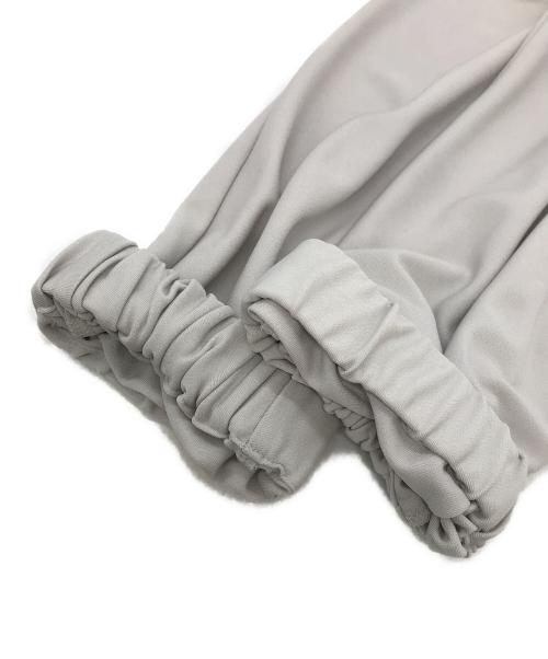 R-ISM（リズム）R-ISM (リズム) フロントベルトワンピース グレー サイズ:4の古着・服飾アイテム