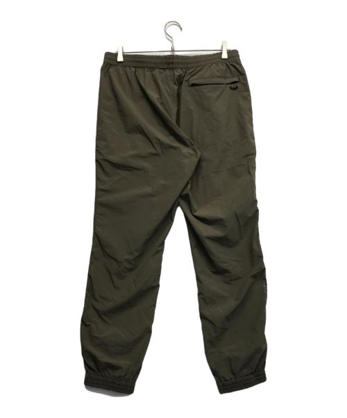 BACK CHANNEL（バックチャンネル）BACK CHANNEL (バックチャンネル) ナイロントラックパンツ カーキ サイズ:XLの古着・服飾アイテム