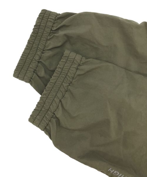 BACK CHANNEL（バックチャンネル）BACK CHANNEL (バックチャンネル) ナイロントラックパンツ カーキ サイズ:XLの古着・服飾アイテム