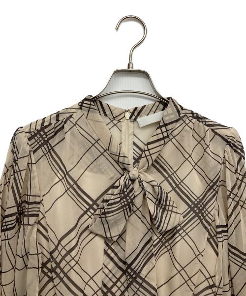 CELFORD（セルフォード）CELFORD (セルフォード) バリエーションプリーツワンピース ベージュ サイズ:36の古着・服飾アイテム