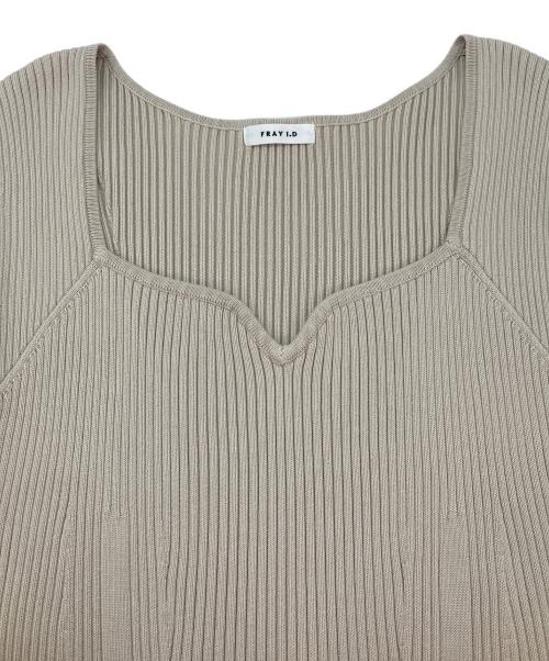 FRAY ID（フレイ アイディー）FRAY ID (フレイ アイディー) スクエアネックリブニットワンピース ベージュ サイズ:ONE SIZEの古着・服飾アイテム