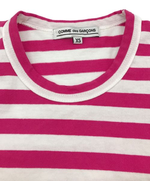 COMME des GARCONS（コムデギャルソン）COMME des GARCONS (コムデギャルソン) ボーダーカットソー ピンク サイズ:XSの古着・服飾アイテム