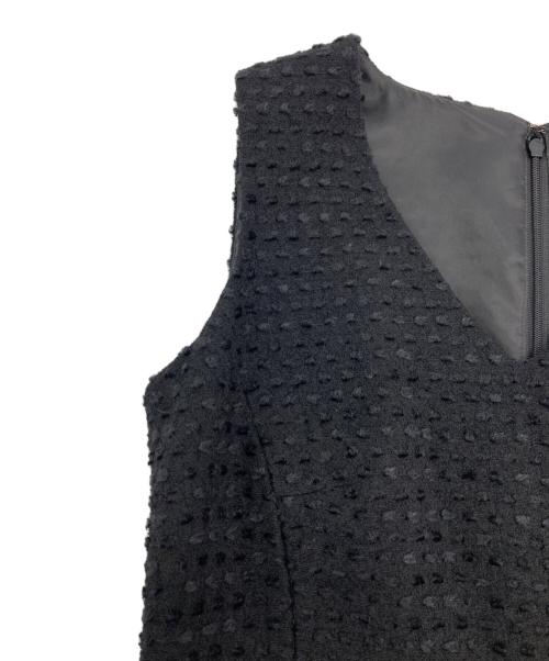 TO BE CHIC（トゥービーシック）TO BE CHIC (トゥービーシック) ノースリーブワンピース ブラック サイズ:40の古着・服飾アイテム