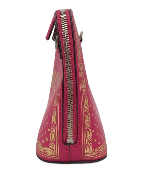 GUCCI（グッチ）GUCCI (グッチ) SEGA プリント ミニショルダーバッグ ピンクの古着・服飾アイテム