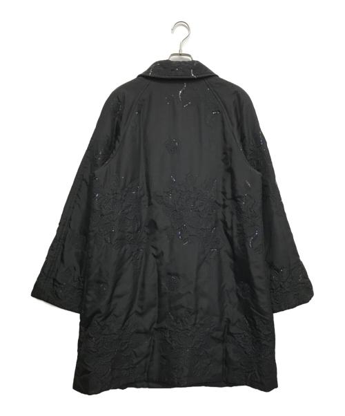 LEONARD（レオナール）LEONARD (レオナール) スパンコール 刺繍 中綿シルクコート ブラック×ピンク サイズ:42の古着・服飾アイテム