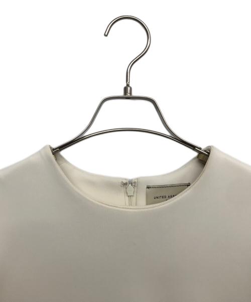 UNITED ARROWS TOKYO（ユナイテッドアローズトウキョウ）UNITED ARROWS TOKYO (ユナイテッドアローズトウキョウ) SPONGY パールモチーフ ブラウス アイボリー サイズ:38の古着・服飾アイテム