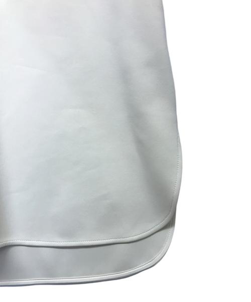 UNITED ARROWS TOKYO（ユナイテッドアローズトウキョウ）UNITED ARROWS TOKYO (ユナイテッドアローズトウキョウ) SPONGY パールモチーフ ブラウス アイボリー サイズ:38の古着・服飾アイテム