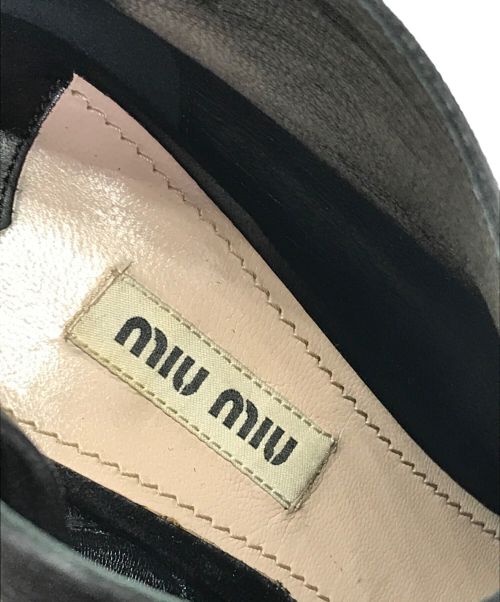 MIU MIU（ミュウミュウ）MIU MIU (ミュウミュウ) ショートブーツ ブラック サイズ:37の古着・服飾アイテム