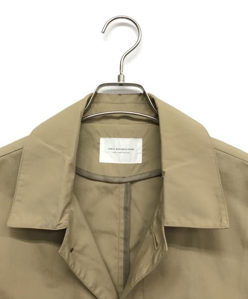 URBAN RESEARCH DOORS（アーバンリサーチドアーズ）URBAN RESEARCH DOORS (アーバンリサーチドアーズ) スプリングコート ベージュ サイズ:38の古着・服飾アイテム