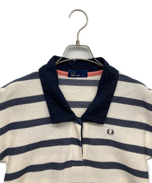 FRED PERRY（フレッドペリー）FRED PERRY (フレッドペリー) ワンピース ベージュ サイズ:8の古着・服飾アイテム